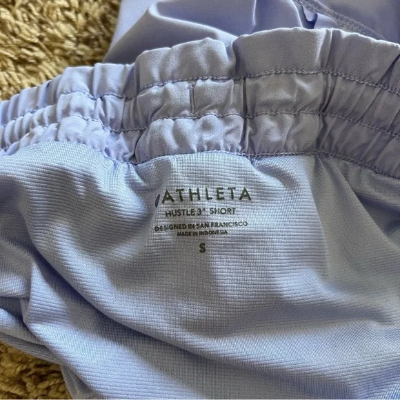 Athleta 3" Hustle Shorts Periwinkle Blue - Picture 2 of 8